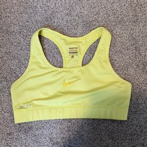 Nike Pro Sports Bra